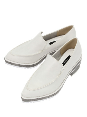 タンクソールローファー