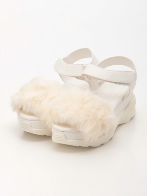 ファーサンダル