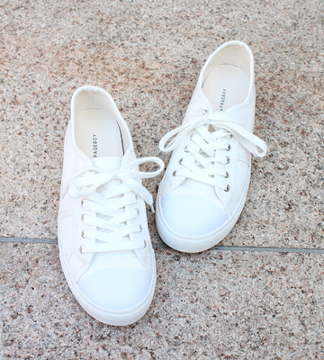 キャンバススニーカー