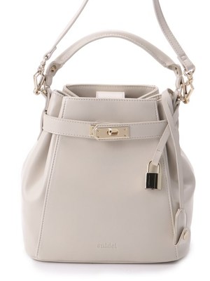 snidel (スナイデル) スクイーズパッドロックバッグ