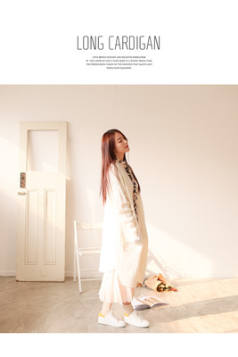 Vネックロングカーディガン