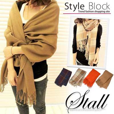 フリンジ付きチェック柄マフラー