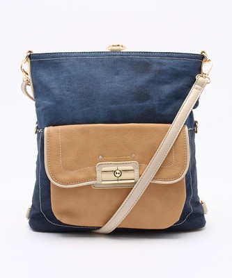 4WAYで使える変身バッグ