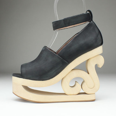 デザインヒールオープントゥアンクルストラップサンダル