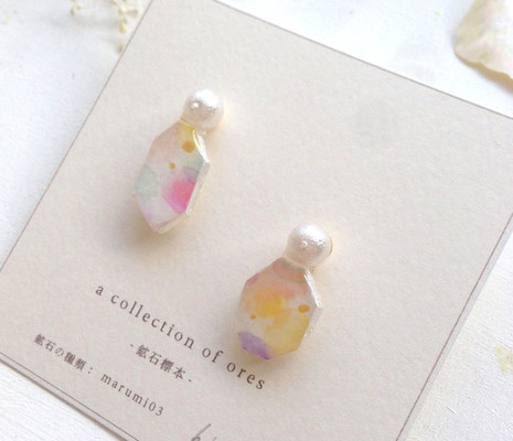 鉱石標本 ピアス birthday