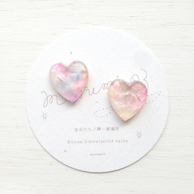 儚い普遍性 ハート　 ピアス