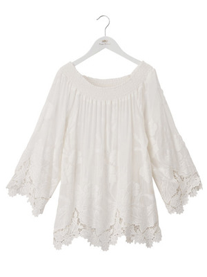 刺繍レースペザントブラウス