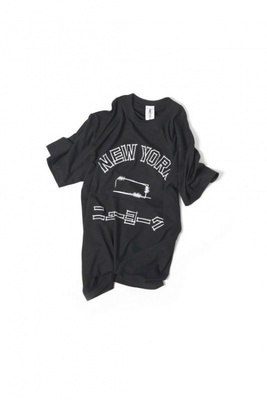 ニューヨークTEE BLACK