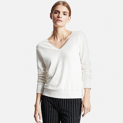 コットンカシミヤVネックセーター