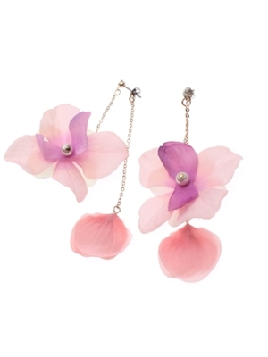 passage mignon/flaneur (パサージュミニョンフラヌール)  フラワーモチーフスウィングピアス