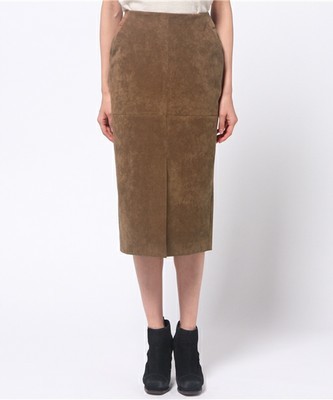 スェードタイトスカート