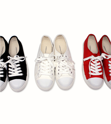 キャンバススニーカー