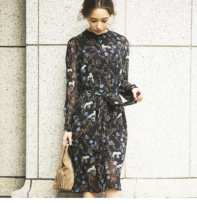 フラワーワンピース