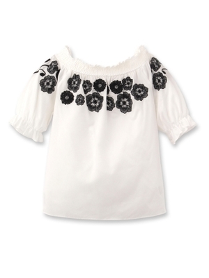 フラワー刺しゅうギャザーブラウス