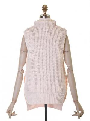 ノア ボトルネックノースリニット