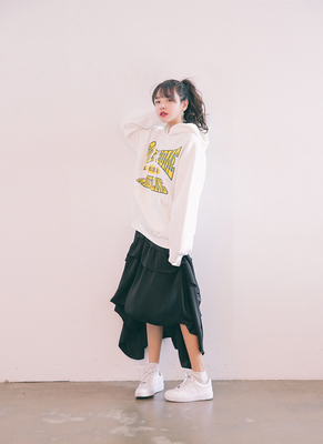 SWEET HOMEプリントプルオーバーパーカー(アイボリー)