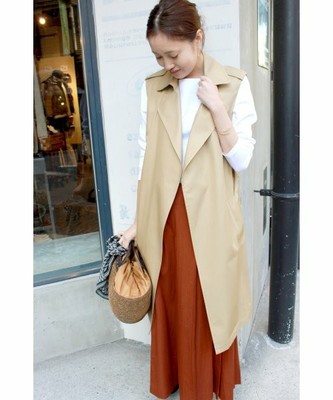 イエナ トレンチノースリーブジレ