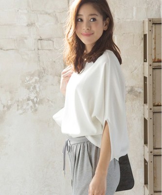 袖口ななめカットブラウスB