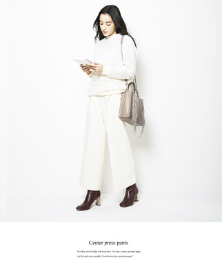 センタープレスパンツ