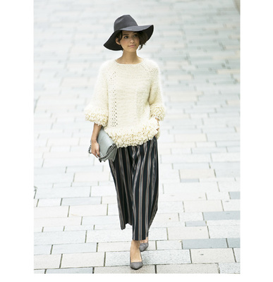 フリンジニット