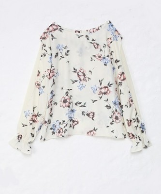 袖シースルーブラウス