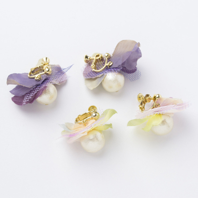 あじさいチュールコットンパールイヤリング