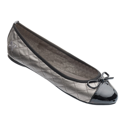 OLIVIA(オリビア)_PEW/BLK