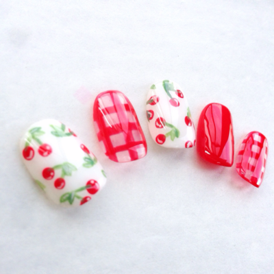 ギンガムチェリーネイル＊ネイルチップ