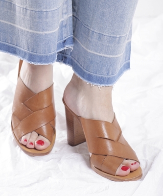 VANILLA MOON レザークロスヒールサンダル/L