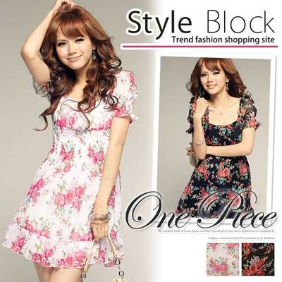 花柄ワンピース