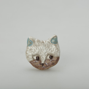 こねこのブローチ