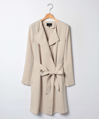 ノーカラーコート