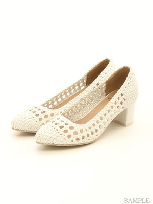 編み込みパンプス