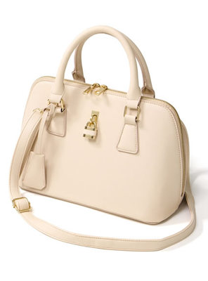 ブガッティ鍵付き2wayボストンバッグ