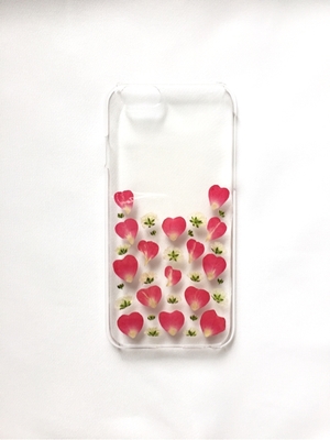 iPhoneケース　ハートとかすみ草