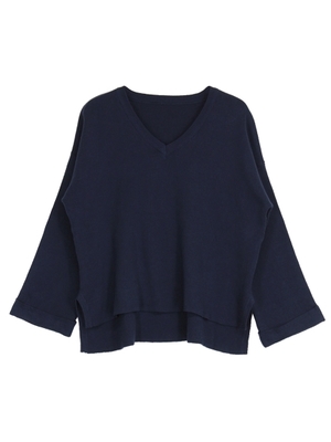 サイドスリットVネックプルオーバー