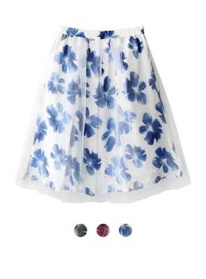 チュール重ねフラワースカート