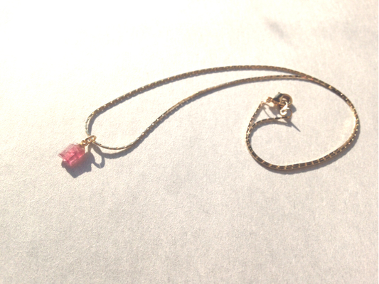 K18合金GP　天然ピンクトルマリンの原石