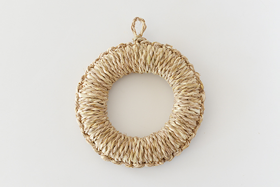 わらの鍋敷き(中)