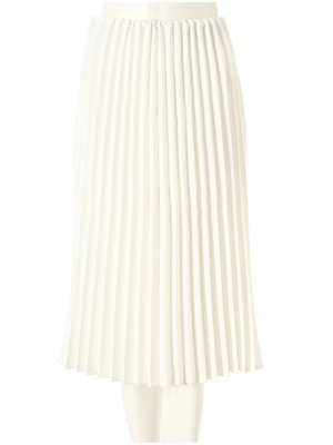 プリーツミディスカート