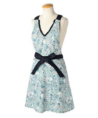 フラワー柄エプロン