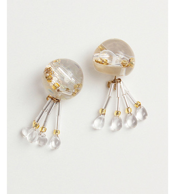 Noir オーロラとハクの樹脂ピアス