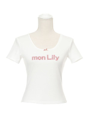 花柄ロゴパッチワーク刺繍Tシャツ