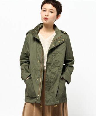 タイプライターマウンテンパーカー