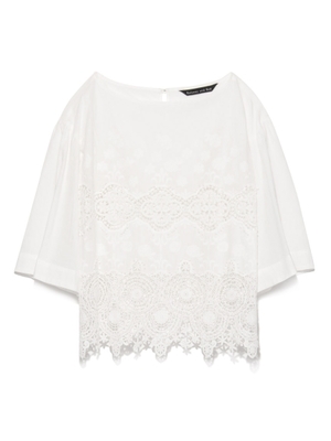 コットンレースブラウス