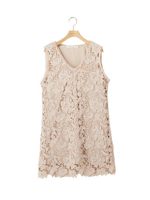 エンブロイダリーレースノースリーブワンピース