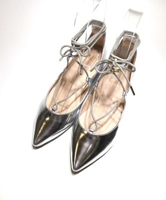 フラットレースアップシューズ