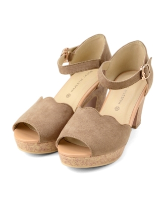 スカラップサンダル