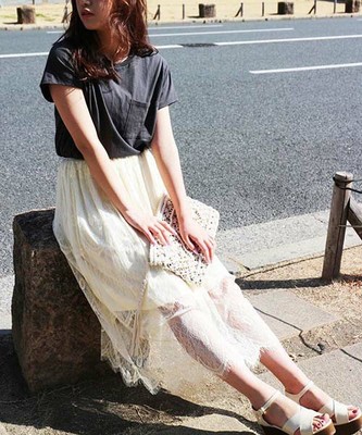 FREE'S MART　レイヤードレースロングスカート