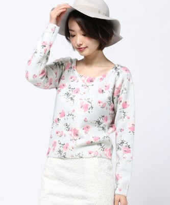 スプリングフラワーニットTOP